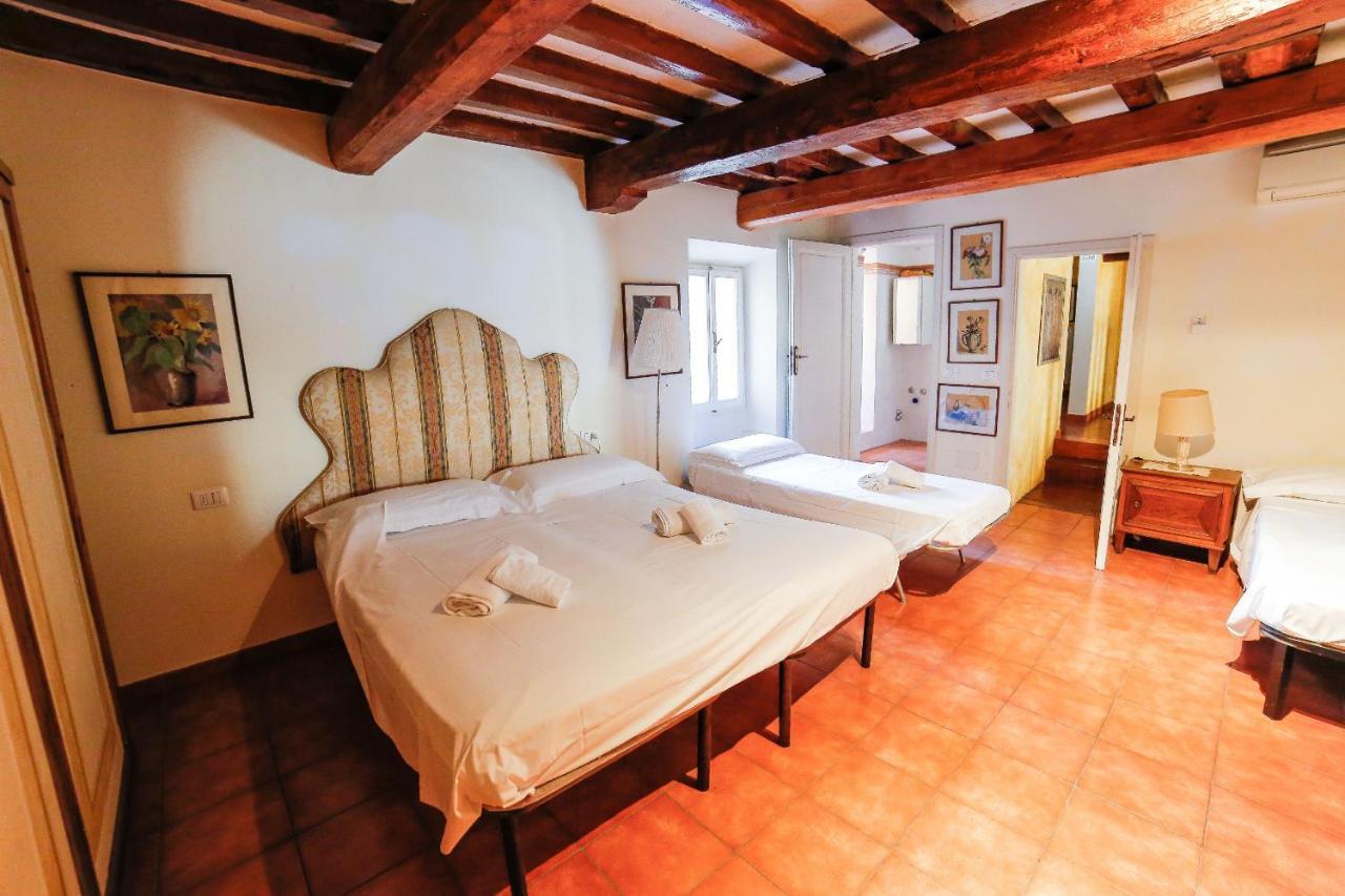 Traditional Apt Close To The Duomo - Private Yard! Florence Buitenkant foto