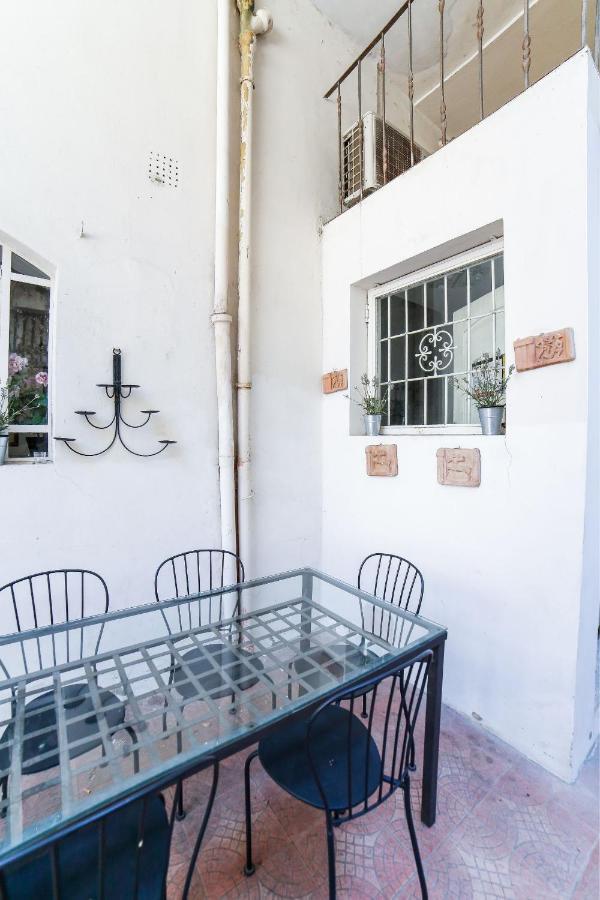 Traditional Apt Close To The Duomo - Private Yard! Florence Buitenkant foto